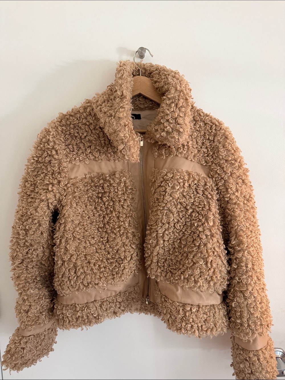Fate Faux Shearling Zip Jacket in Beige Size M